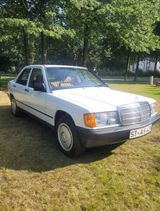 Mercedes-Benz 190 1. Hand 8.800 km Oldtimer Scheckheftgepflegt - Mercedes-Benz 190: 8.1