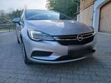 Opel Astra  1.4 turbo Erdgas CNG Sehr spar... - Opel Astra mit CNG-Antrieb