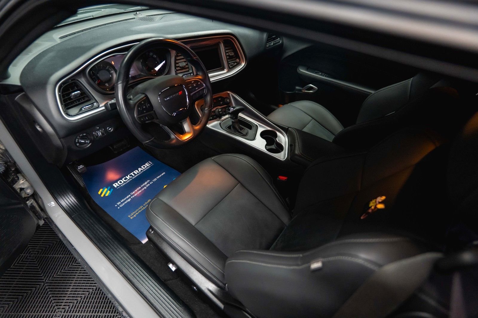 Fahrzeugabbildung Dodge Challenger 3.6 V6 GT SRT Styling *LED*1.Hand*