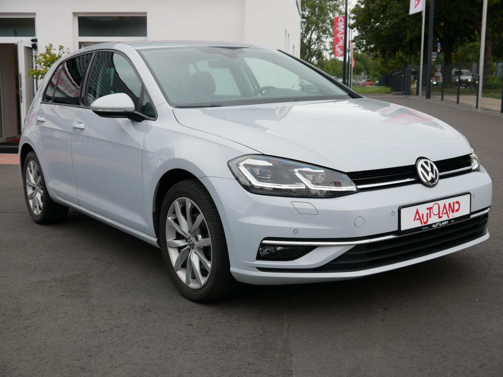 Volkswagen Golf VII 1.5 TSI Highline AHK LED Standheizung