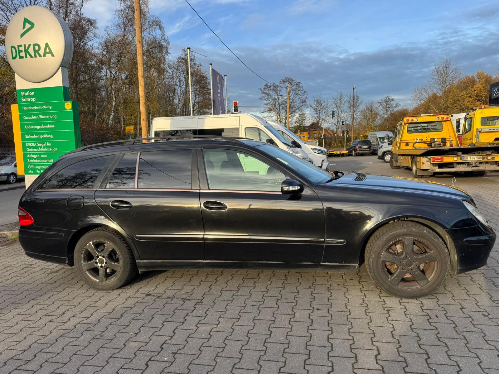 Mercedes-Benz E 220 E T-Modell E 220 T CDI Automatik