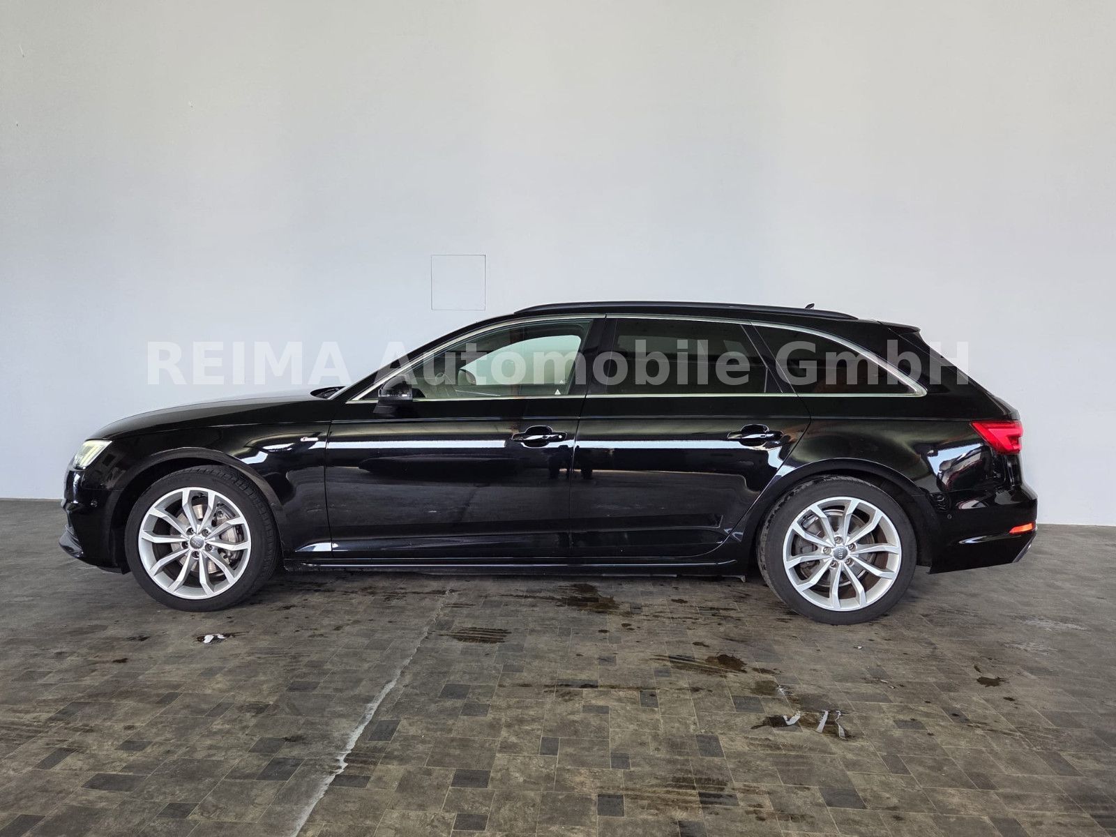 Fahrzeugabbildung Audi A4 3,0 TDi Avant quattro S-Line, Pano, LED, ACC