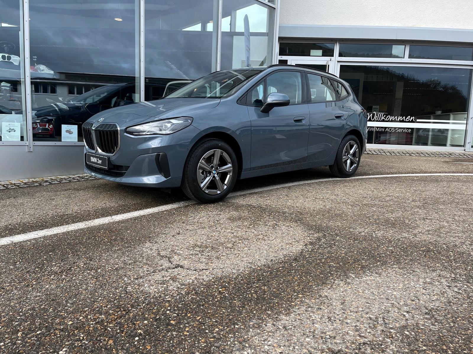BMW 220i Active Tourer mit Anhängerkupplung