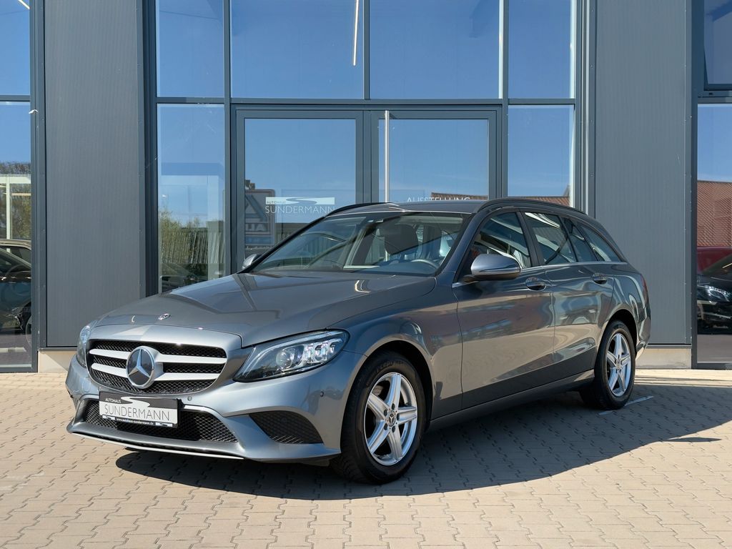 Image of Mercedes-Benz C 200