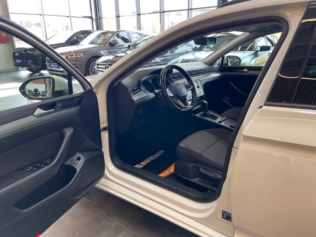 Volkswagen Passat Variant *19%*LED*KAMERA*ACC*AHK*NAVI*SHZ*