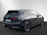 BMW iX xDrive50 PanoSkyLounge|Head-Up|DrivingAss. - BMW iX in Bochum