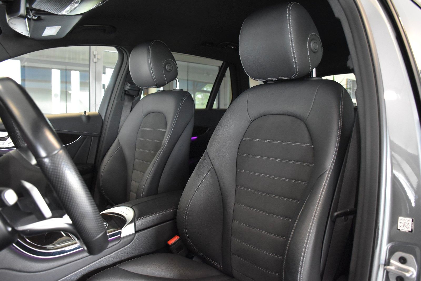 Mercedes-Benz GLC 300 de 4Matic 9G AMG LINE GID.TACHO AHK LED foto 16