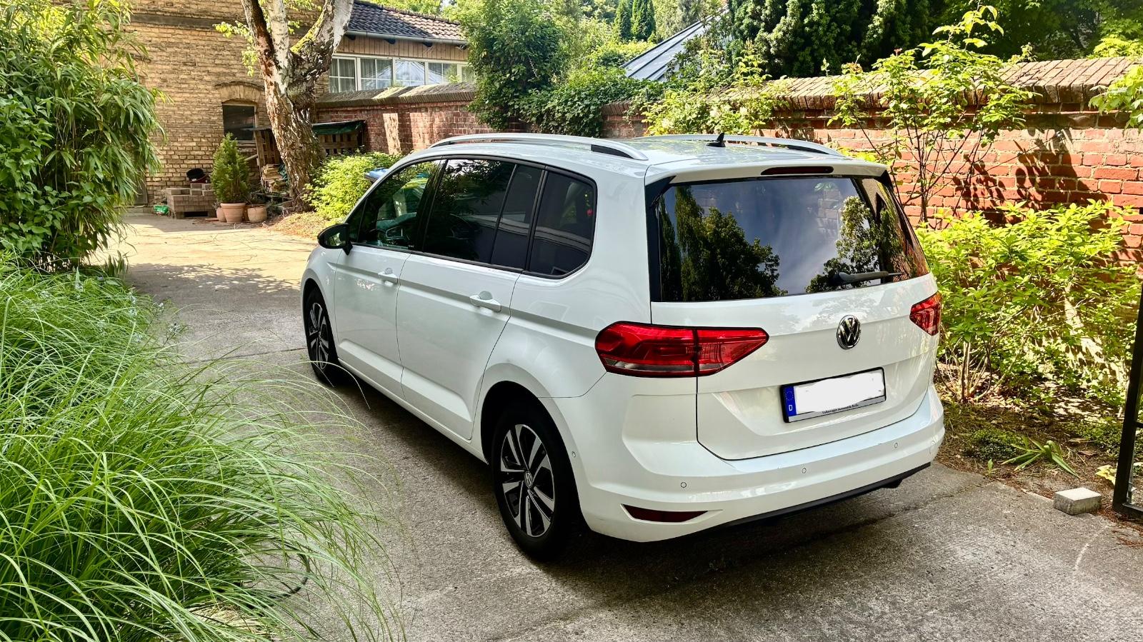 Volkswagen Touran 1.6 TDI 7Sitzer SCR DSG IQ.DRIVE, миниатюра 2
