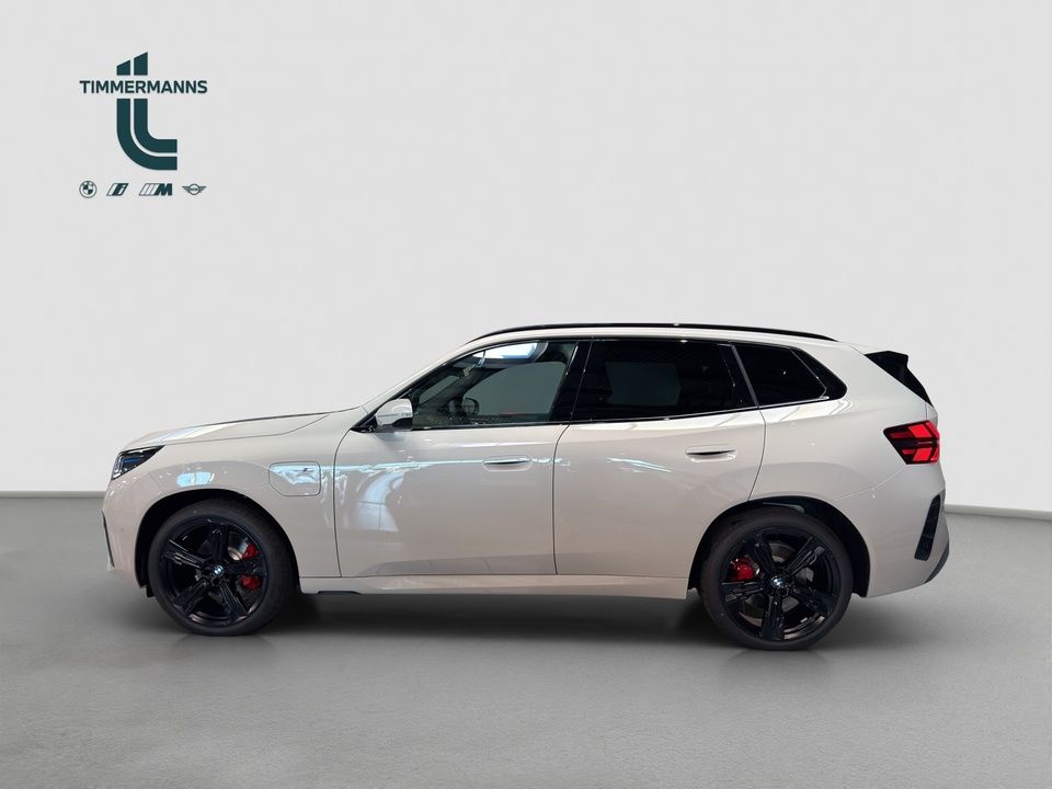 BMW X3 xDrive30e AT M Sportpaket Panorama Klimaaut. imagem 2