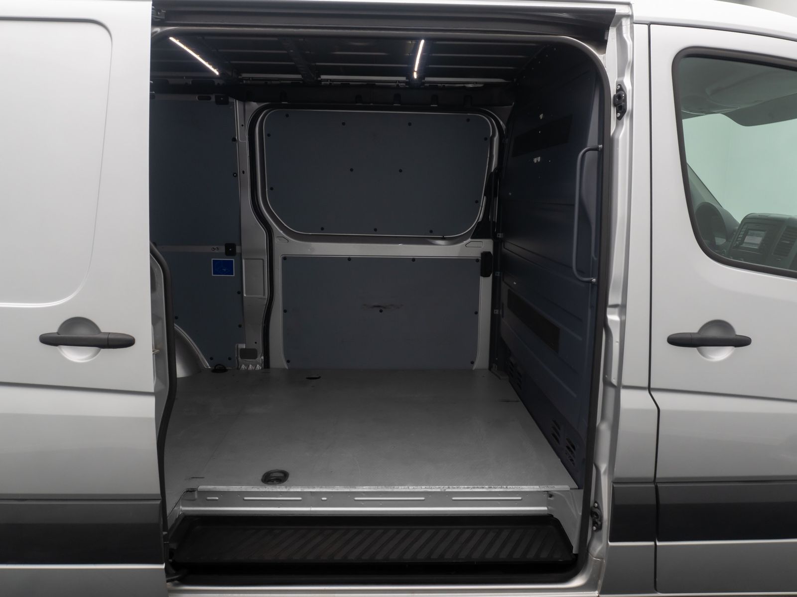 Fahrzeugabbildung Mercedes-Benz  Sprinter II Kasten 211 CDI