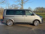 Volkswagen T6 Multivan - Volkswagen T6 Multivan mit Panoramadach