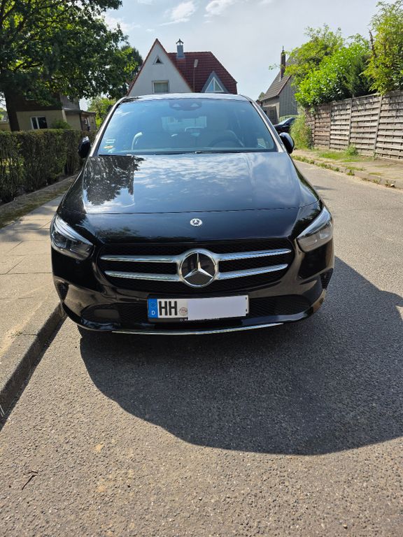 Image of Mercedes-Benz B 250