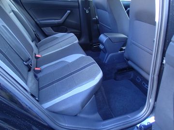Volkswagen Polo - 11