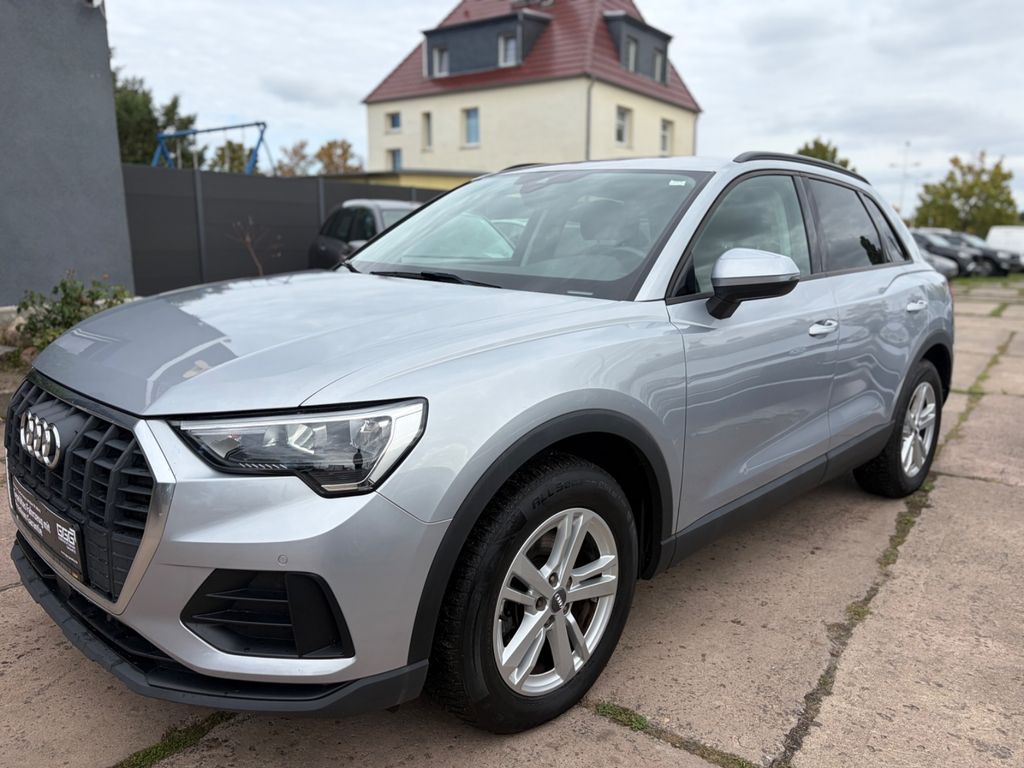 Image of Audi Q3