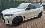 BMW X5 M60 M60i - 2024 - weiße BMW X5 M60