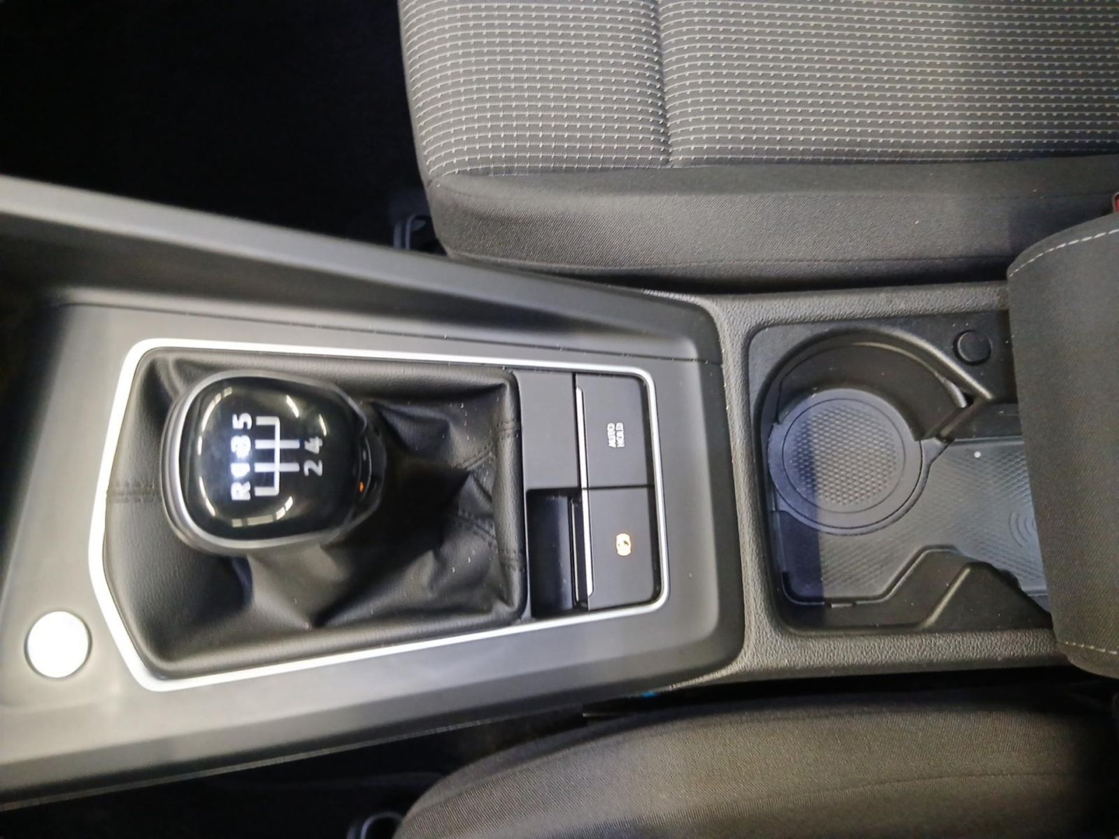 Volkswagen Golf - Bild 13