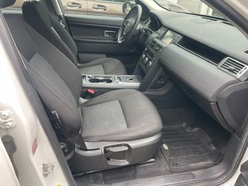 Land-Rover Discovery Sport - 6