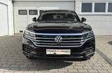 Volkswagen Touareg Basis 3.0 V6 TDI Innovision Cockpit+HUD+ - mit Diesel-Antrieb: Schwarz, Geländewagen, mit Klimaautomatik