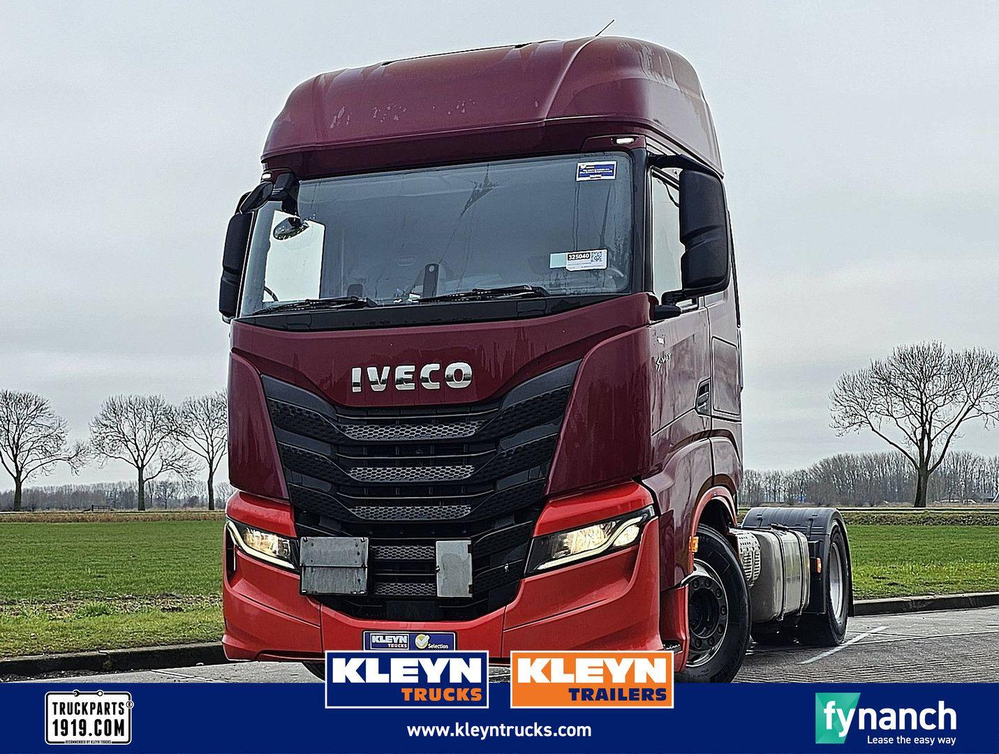 Iveco S-WAY AS440S48