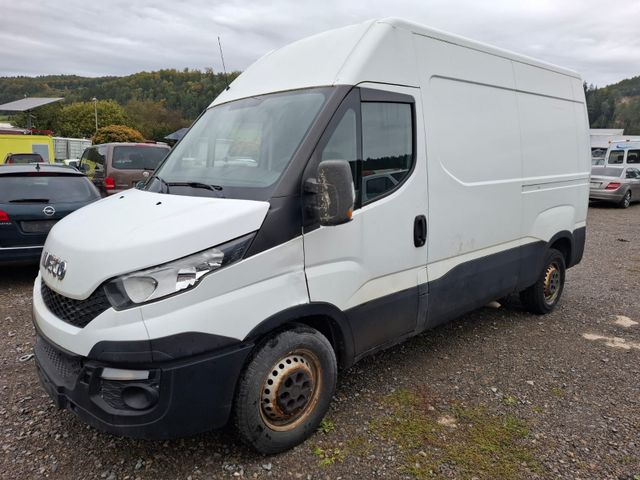 Iveco Daily Kasten HKa 35S13 V Radstand 3520**EURO5**