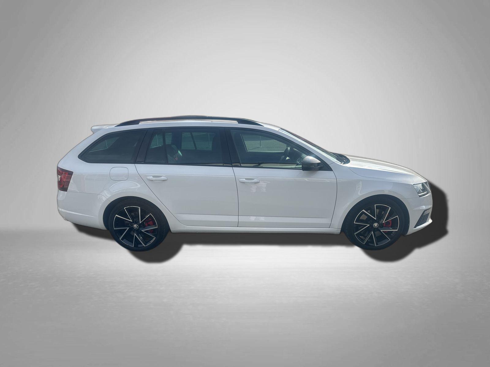 Skoda Octavia Combi 2.0 TSI RS 245 AHK|Navi|ACC