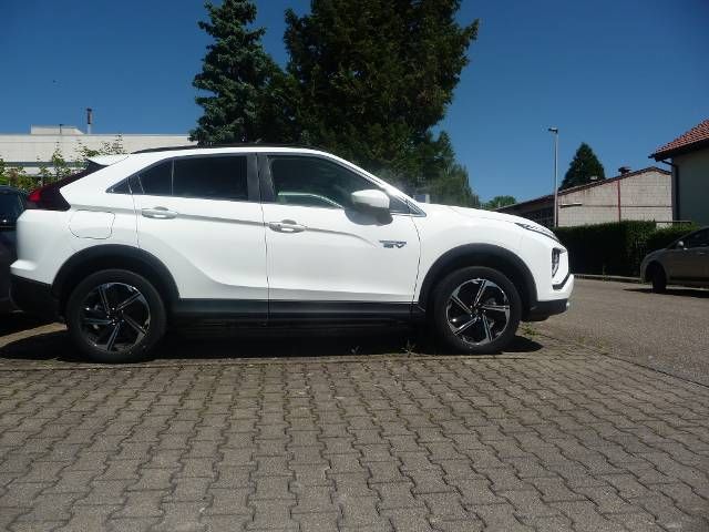 Mitsubishi Eclipse Cross Plug-in Hybrid PLUS 2.4 MIVEC 4WD