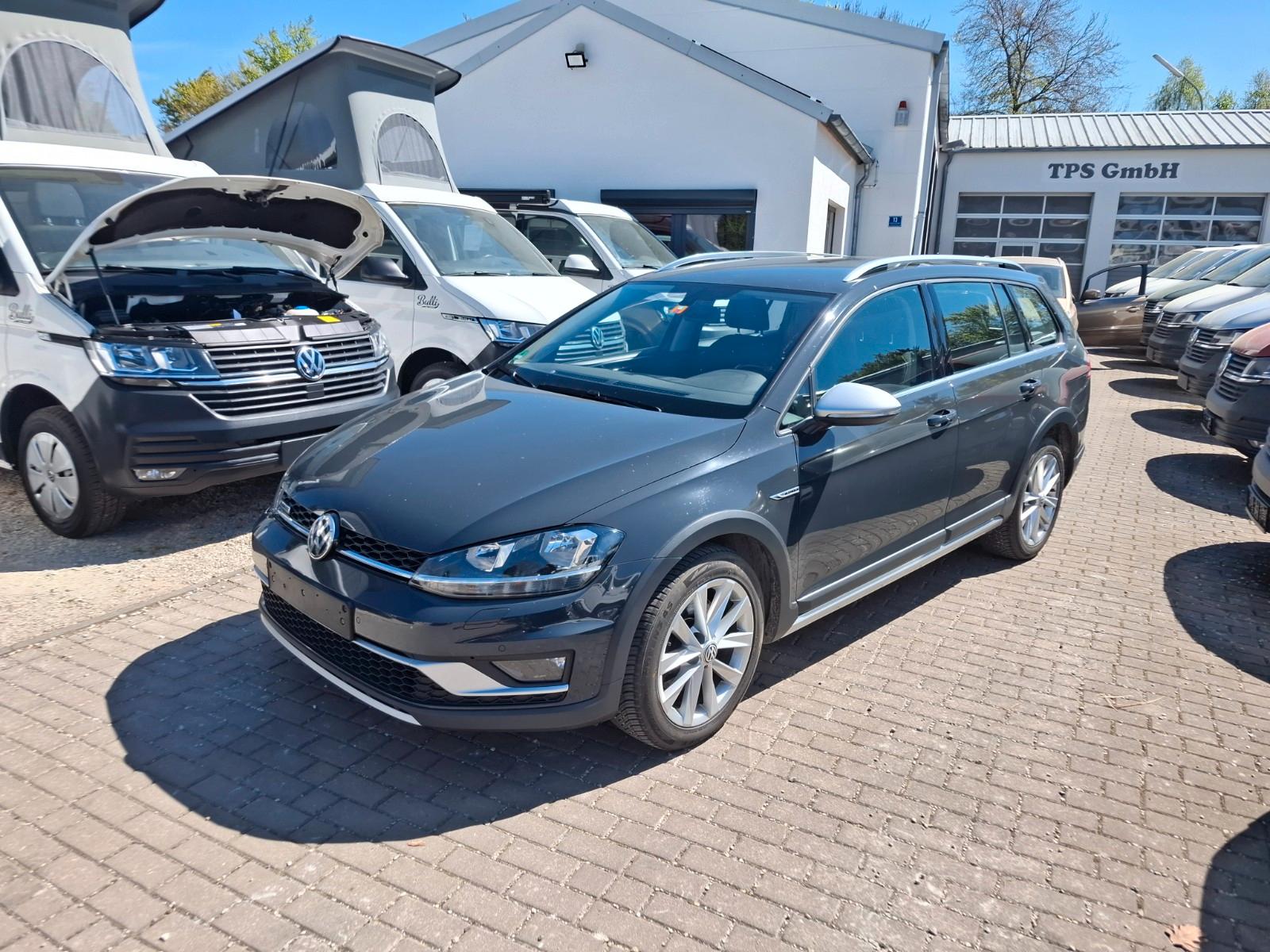 Volkswagen Golf Alltrack 4motion DSG   1. Hand