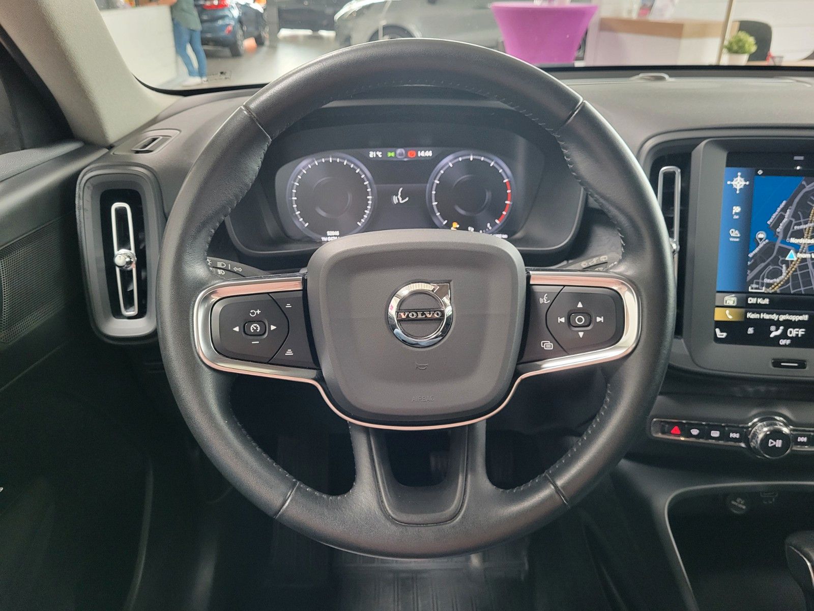 Fahrzeugabbildung Volvo XC40 Momentum Core Winter-P., Kamera, Navi