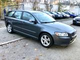 Volvo V50 Kombi D2 Kinetic 1.6 TD 2. Hand - Volvo V50 Kinetic mit Diesel-Antrieb