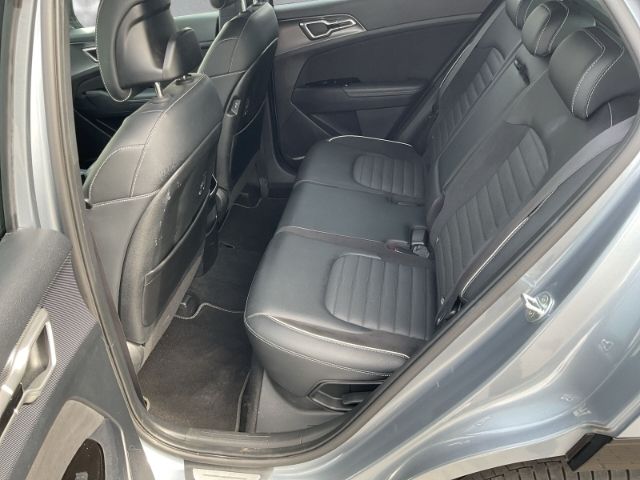 Fahrzeugabbildung Kia Sportage GT-LINE 1.6T AWD 48V MILD-HYBRID *SOUND