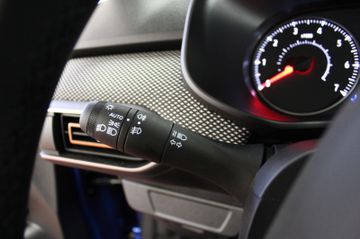 Fahrzeugabbildung Dacia Sandero TCe90 Stepway Expression*Sitzhzg*