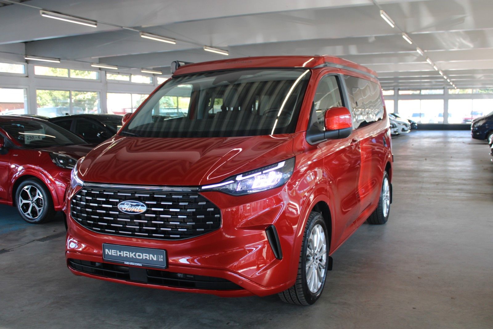 Fahrzeugabbildung Ford NUGGET L1 Titanium Aut. MARKISE + Aufstelldach