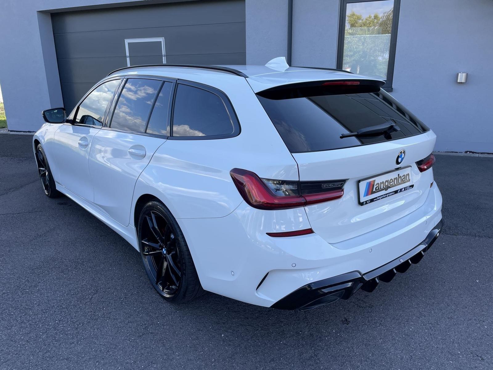 BMW M340i xDrive Touring PANO ACC LASER H/K HUD