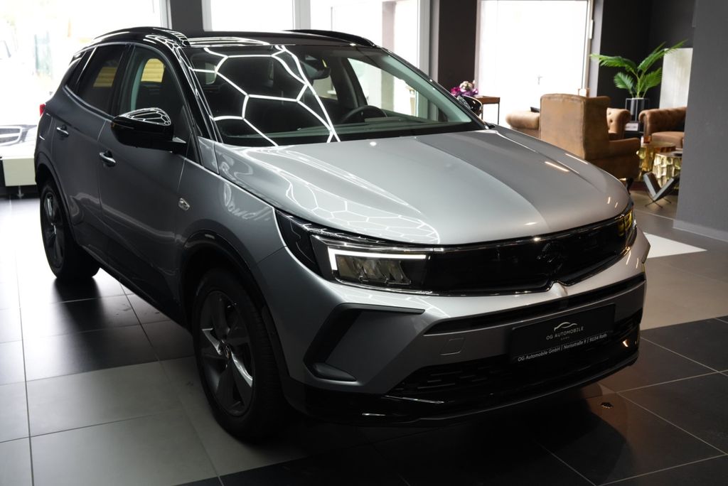 OPEL Grandland GS Line 1.6 T Hybrid 4x4*ACC*360*NAVI OPEL Grandland GS Line 1.6 T Hybrid 4x4*ACC*360*NAVI
