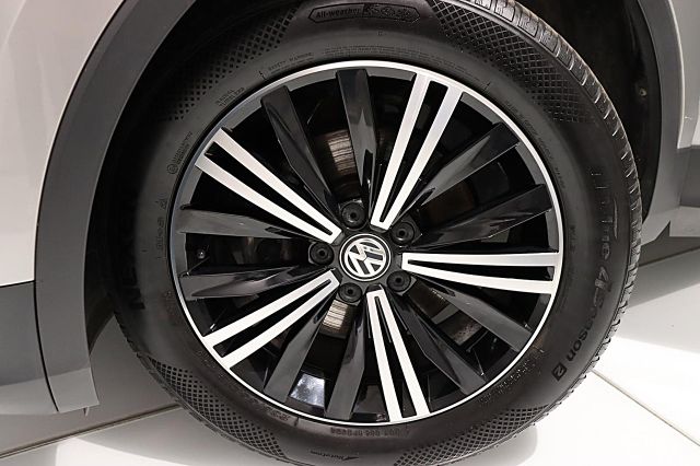 Tiguan JOIN 1.4 TSI ACC LED NAVI AHK SHZ BT PDC