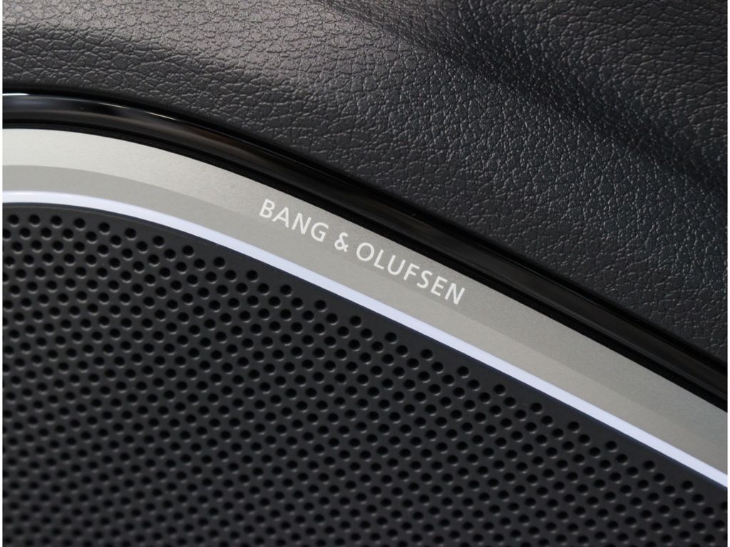 Fahrzeugabbildung Audi A3 Sportback 40 TFSI quattro S Line PNRM*LED*B&O