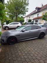 Jaguar XE P250 SE Benziner HeadUp Anthrazit - Jaguar XE P250 Gebrauchtwagen