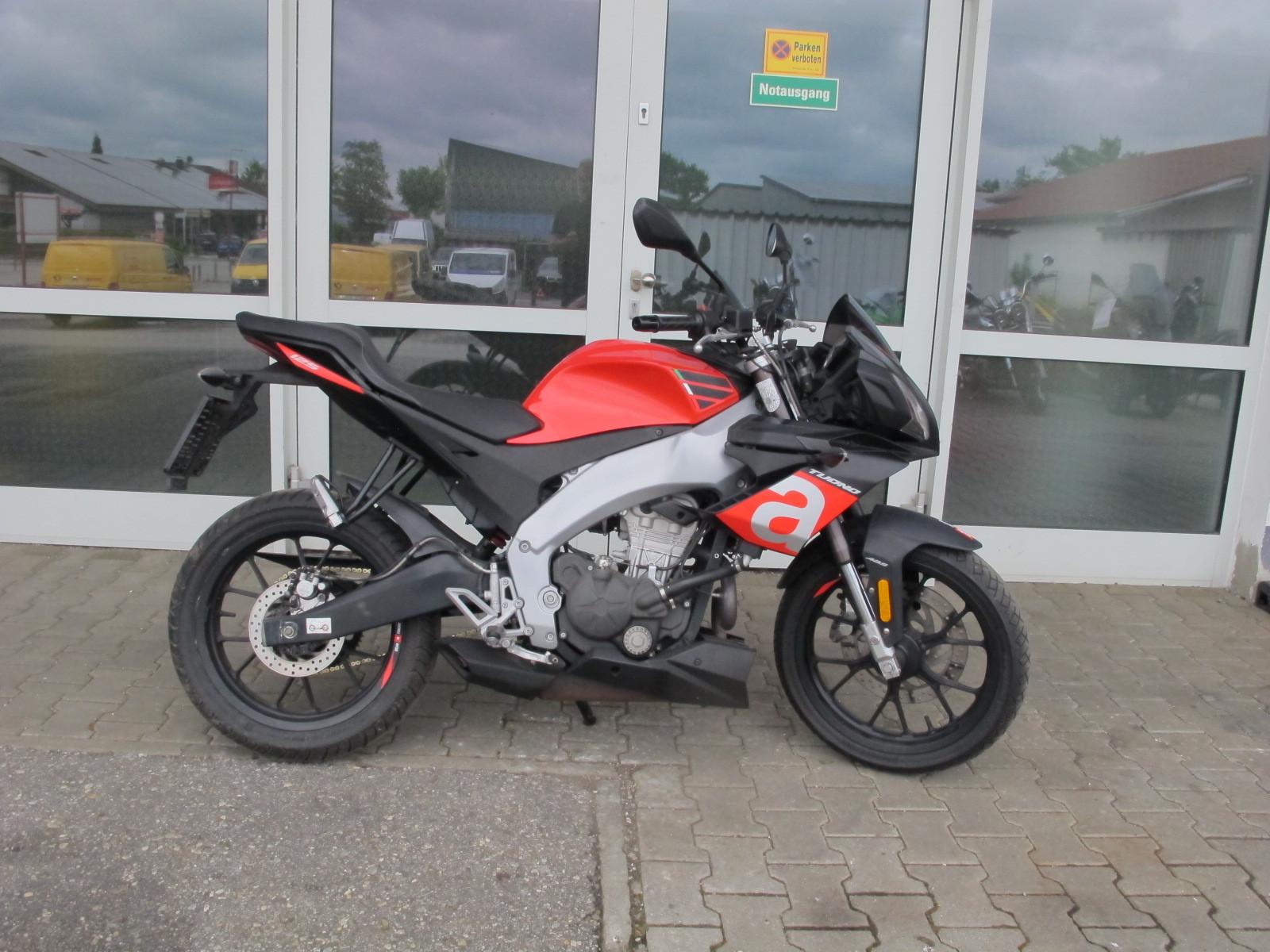 Aprilia Tuono 125 ABS / Kettensatz + Öl NEU