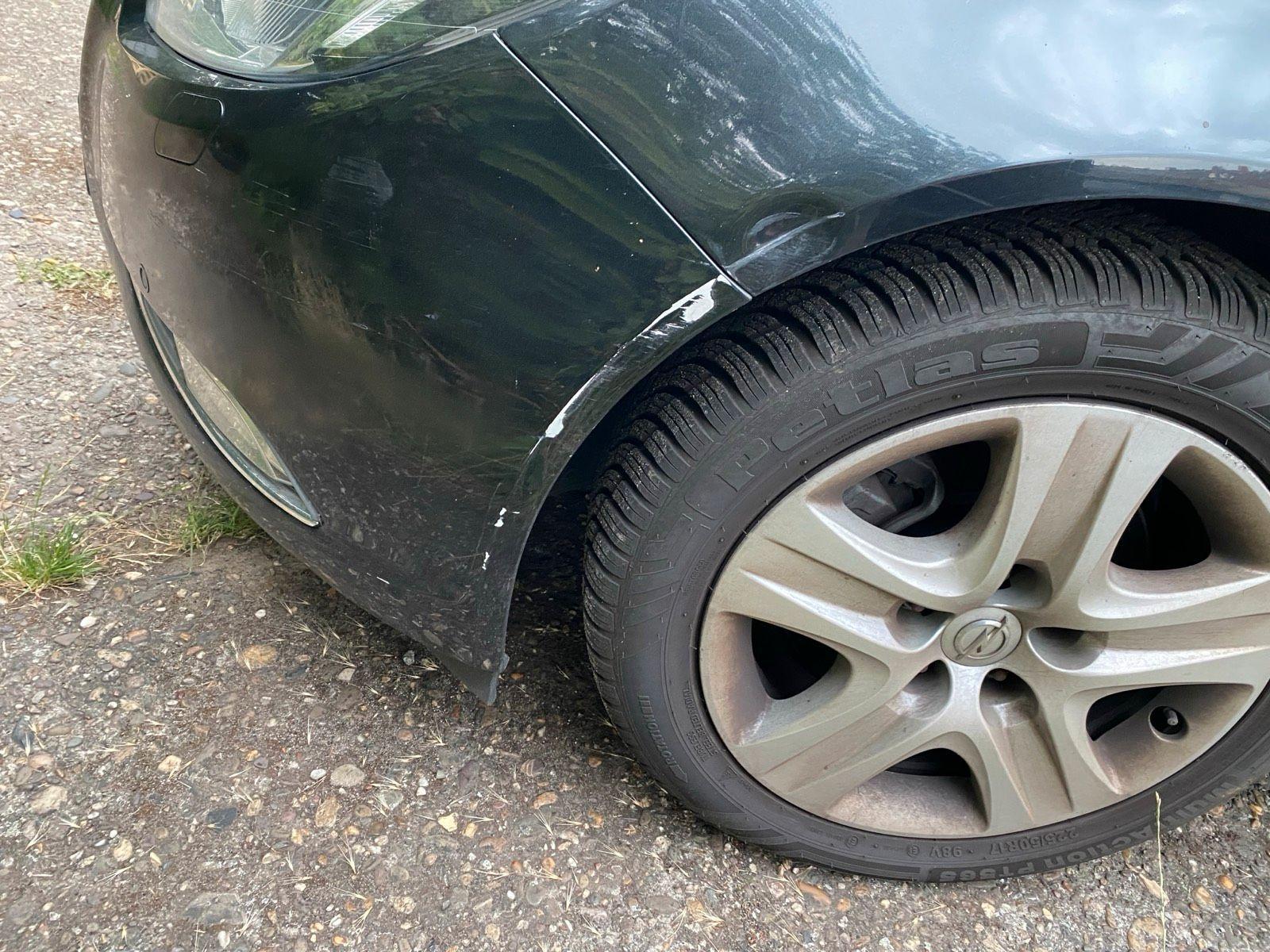 Opel Insignia 2010 — photo 6