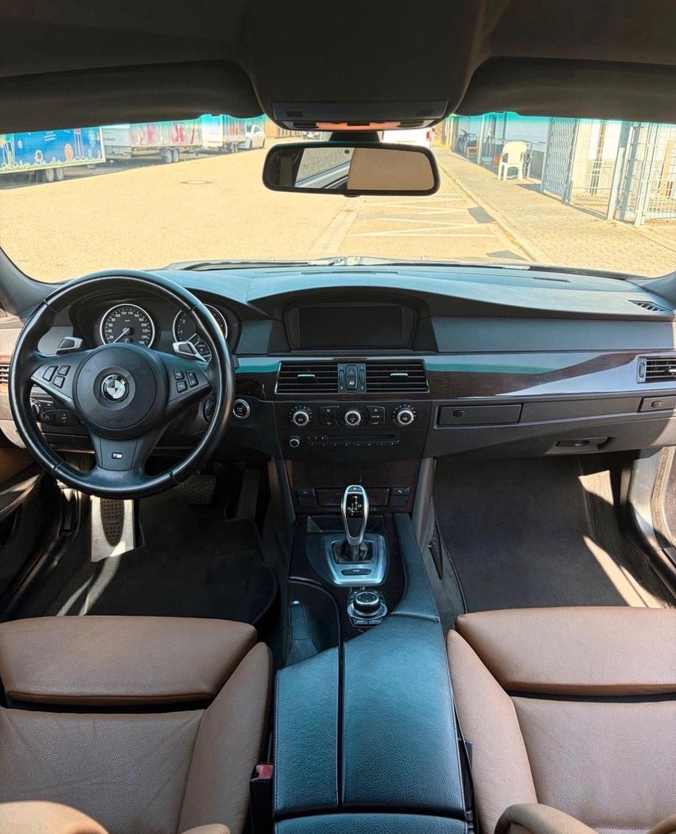 BMW 530i Bmw FACELIFT /   Neue TÜV  / M- Paket