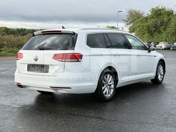 Volkswagen Passat Variant - 5
