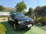 BMW X3 - BMW X3 aus 2005 mit Diesel-Antrieb