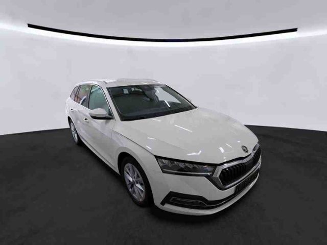 Octavia Combi 2.0 TDI DSG STYLE STDHZ+AHK+NAVI.+