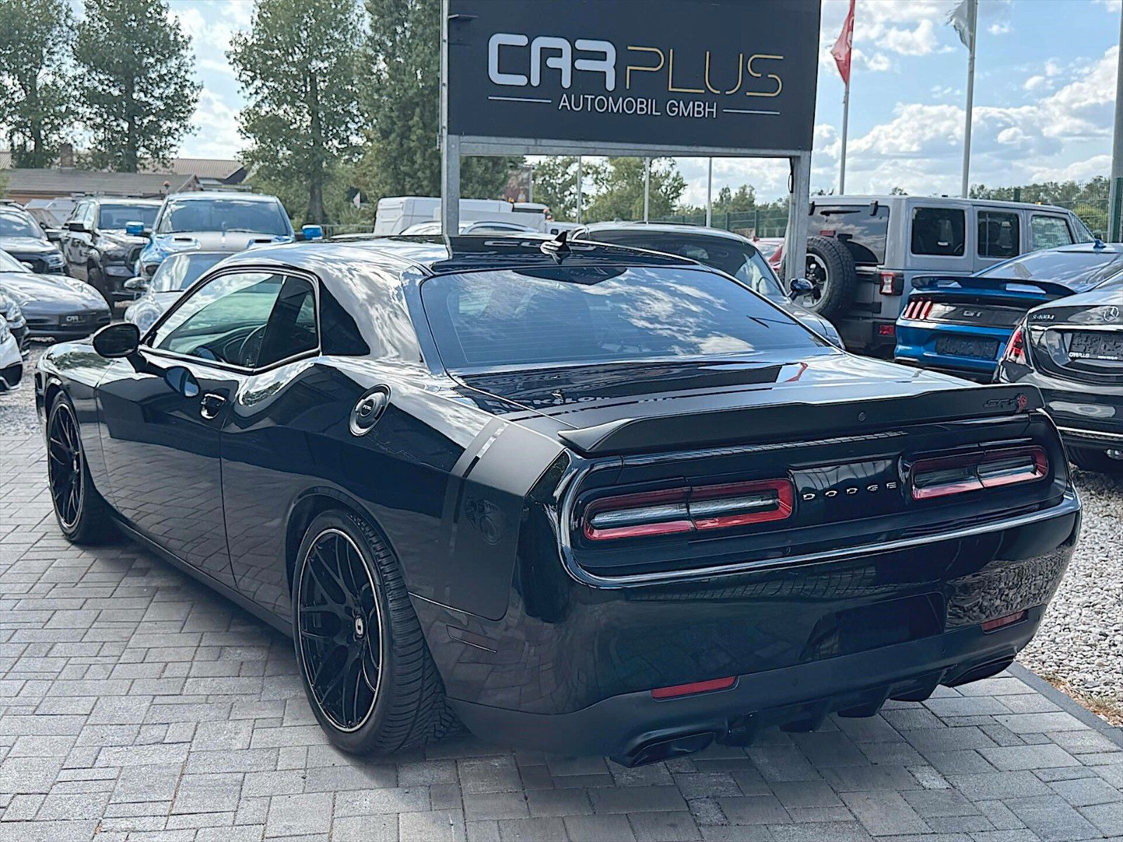Fahrzeugabbildung Dodge Challenger 6.4 R/T 392 Black Edition Performance