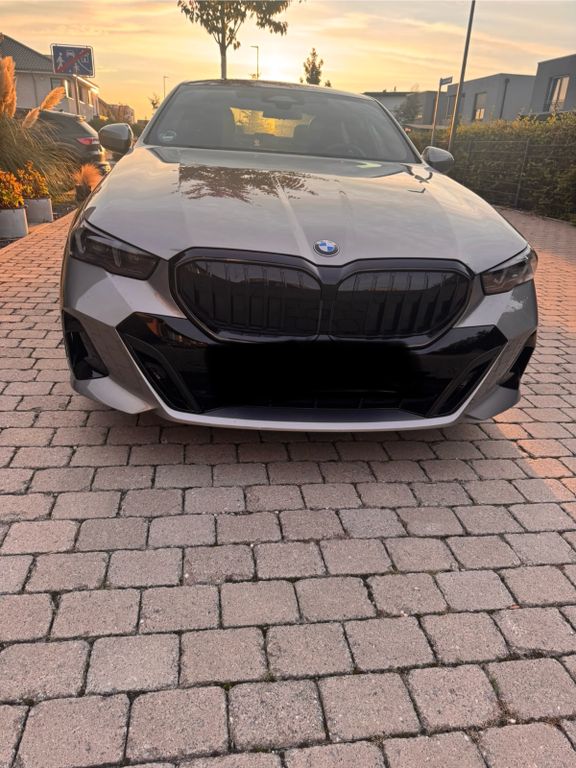 Image of BMW 520