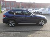BMW X1 20d xDrive Steptronic X Line Navi Pano Kamera - BMW X1: Blau