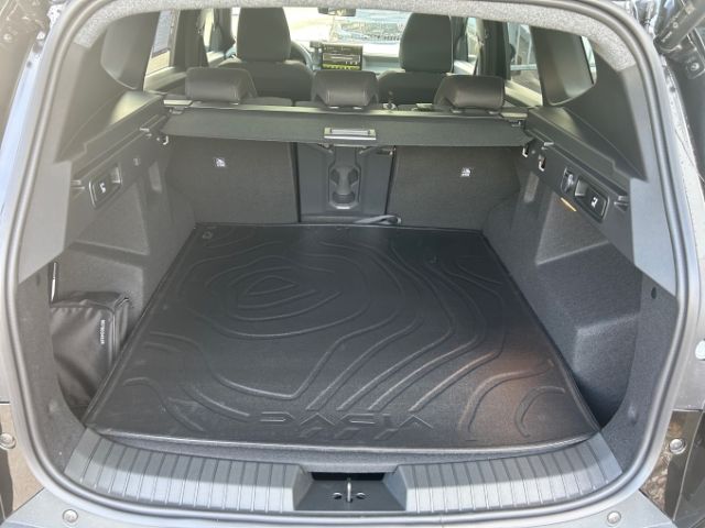 Fahrzeugabbildung Dacia Bigster EXTREME HYBRID 155 El. Panodach Navi Dig