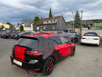 Volkswagen Golf - 7