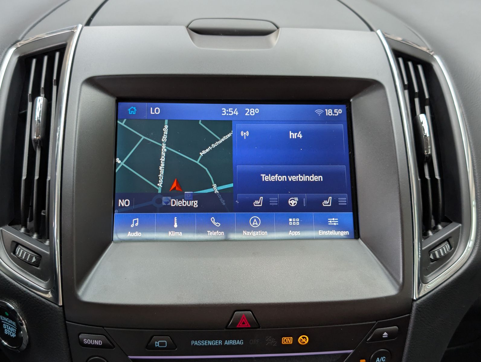 Fahrzeugabbildung Ford Galaxy Titanium 2.0 EB ACC PANO AHK LED 7-SITZE