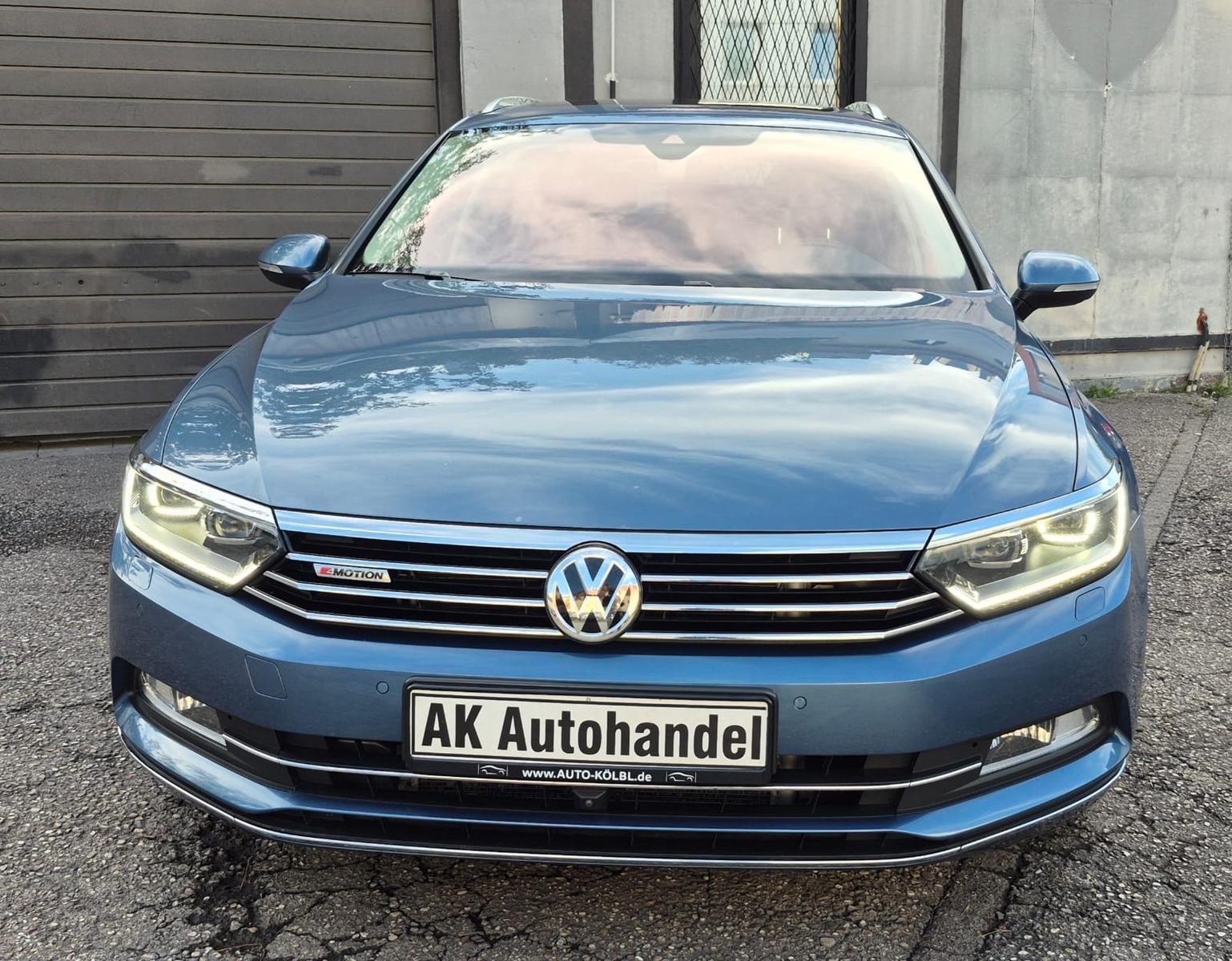 Volkswagen Passat Variant Highline 4Motion Pano LED ACC